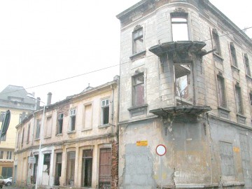 Va „curge” cu amenzi pentru cei care nu protejează vizual clădirile aflate în construcţie