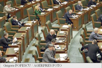 Propunerea legislativă pentru reintroducerea insultei şi calomniei în Codul penal, respinsă de senatori