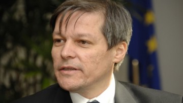 Premierul Dacian Cioloş a scăpat de acuzaţiile de abuz în serviciu