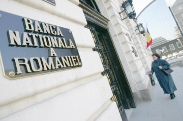BNR ar putea majora dobânda cheie la sfârşitul lui 2016
