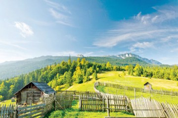 Românii preferă vacanţele în Transilvania, Bucovina şi Delta Dunării