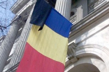Zi de doliu național! Drapelul României, arborat la sediul IPJ Constantața