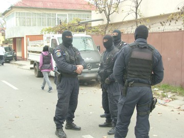 PERCHEZIŢII în Constanţa la un administrator de firmă: statul, prejudiciat cu peste 2 milioane lei