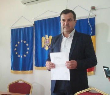 Vrabie şi-a anunţat candidatura la Primăria Medgidia şi şi-a prezentat raportul de activitate la Peştera