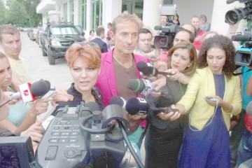 Lia Olguţa Vasilescu, REŢINUTĂ de DNA
