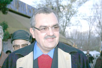 Magistraţii au ADMIS cererile lui Mitrea de liberare condiţionată!