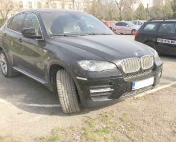 Autoturism de lux BMW furat din Bulgaria, descoperit în Constanţa