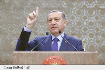 Iohannis și Cioloș, chemați să-i ceară lui Erdogan să respecte drepturile omului