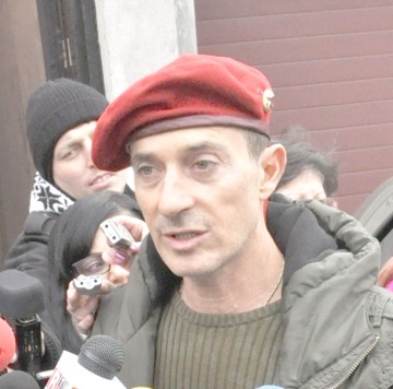 Înalta Curte a decis: Mazăre poate părăsi ţara!