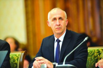 Ministrul Costescu, despre restructurarea CNADNR: Noi mergem înainte