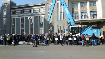 Protestele continuă în Portul Constanța