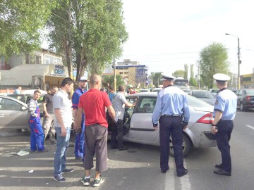 Accident GRAV pe Şoseaua Mangaliei: trei persoane au fost rănite