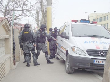Mascaţii au „vizitat” mai multe domicilii din Constanţa