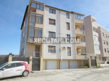 Chilipiruri pe piaţa imobiliară, din executări silite