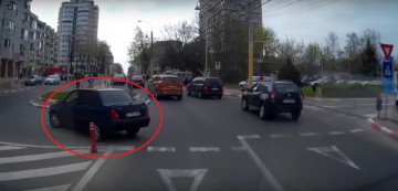 Se întâmplă pe șoselele Constanței! Șoferii fac abstracție de reguli