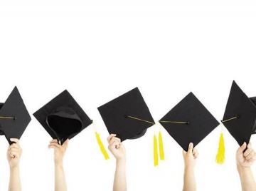 Aproape 6.000 de studenţi români pleacă anual să lucreze în SUA pe timpul verii şi vin acasă cu câteva mii de dolari economisiţi
