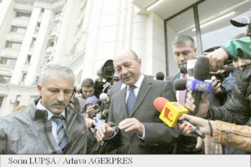 Băsescu: Am fost informat că sunt suspect de spălare de bani; în acelaşi dosar s-a dat NUP