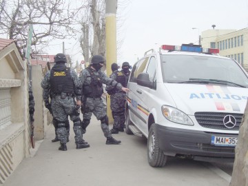 Ancheta poliţiştilor constănţeni s-a dus pe apa sâmbetei: doi hoţi au fost IERTAŢI!