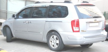 Autoturism furat din Italia, descoperit în Constanţa