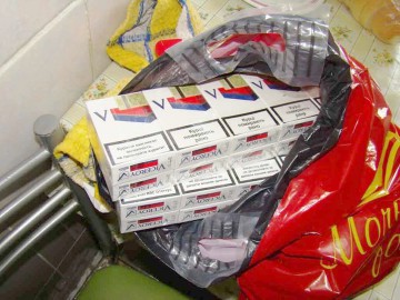 Ţigarete de contrabandă confiscate în Portul Constanţa