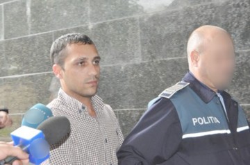 Dosarul în care familia lui Bercea Mondial e acuzată că l-a şantajat pe Mircea Băsescu, strămutat la Curtea Supremă