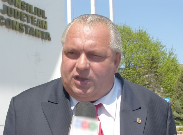Constantinescu nu s-a prezentat nici la Tribunalul Bucureşti!