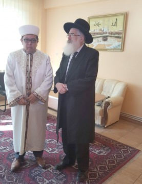 Şeful Cultului Musulman din România, vizitat de Rabinul Cultului Mozaic