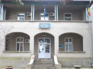 Tinerii din Techirghiol au primit terenuri pentru case!