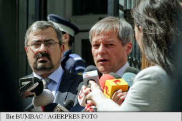 Cioloş: Dacă mai sunt unii care folosesc dezinfectanţii Hexi Pharma, o fac pe răspunderea lor
