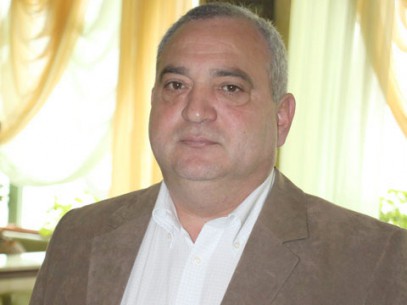 Directorul general al RATC dă asigurări: regia are suficiente maşini, nu cumpără altele noi Directorul general al RATC dă asigurări: regia are suficiente maşini, nu cumpără altele noi