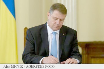 Legea prin care medicii de la oraş pot continua activitatea după pensionare, promulgată