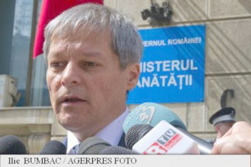 Cioloş: A venit vremea ca medicii să nu mai stea pe margine