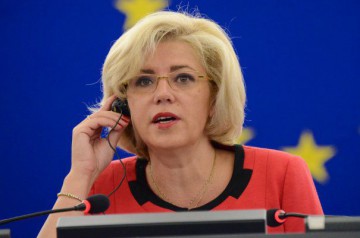 52% dintre copii din România se află la limita sărăciei