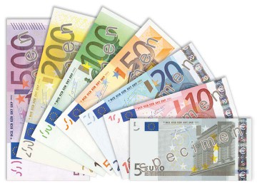 Euro urcă la 4,5063 lei