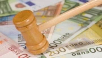 Noile legi privind achiziţiile publice intră joi în vigoare
