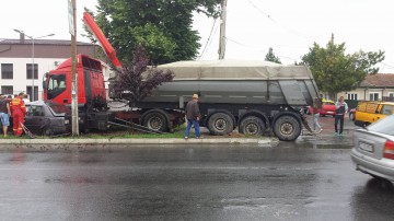 Accident rutier GRAV la Hârşova, produs de un șofer BĂUT