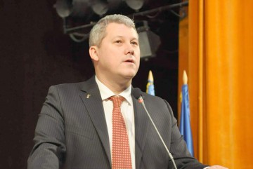 Predoiu: Nu condamn fuziunea PMP cu UNPR
