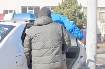Cogealac: trimis în judecată pentru că şi-a bătut şeful!