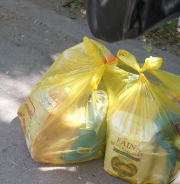 De unde-şi pot achiziţiona alimentele beneficiarii programului „RESPECT“