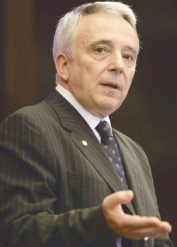 Scăderea preţurilor este „furtuna perfectă“ pentru mersul economiei