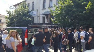ȘOCANT! Străbunicul tinerei care a murit în teribilul accident de la Mihai Viteazu și-a pierdut viața pe același drum