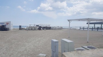 Staţiunea Mamaia arată ca un şantier în lucru