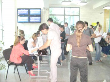Peste 500 de joburi disponibile în Europa pentru constănţeni