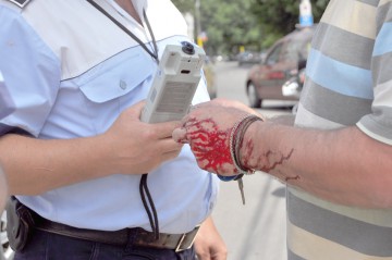 Şoferi beţi şi fără permis pe străzile judeţului
