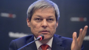 Dacian Cioloş: Nu mă voi înscrie într-un partid până la sfârşitul mandatului
