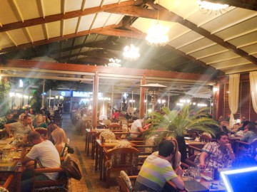 Turist din Bucureşti, despre terasa Motor din Mamaia: „Au sărit calul”
