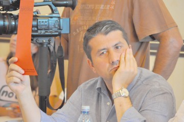 Făgădău vrea să schimbe şi mătura din Primăria Constanţa!
