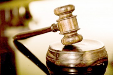 Mangalioţi, condamnaţi pentru înşelăciune. Parte civilă în dosar: Arabesque