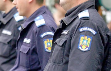 Liceele din Constanţa, păzite de jandarmi