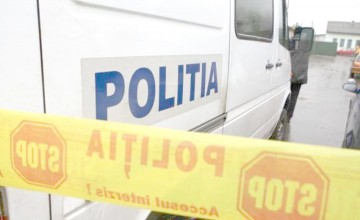 Sinucidere sau crimă? Tânăr găsit decedat la o casă de vacanţă din Corbu